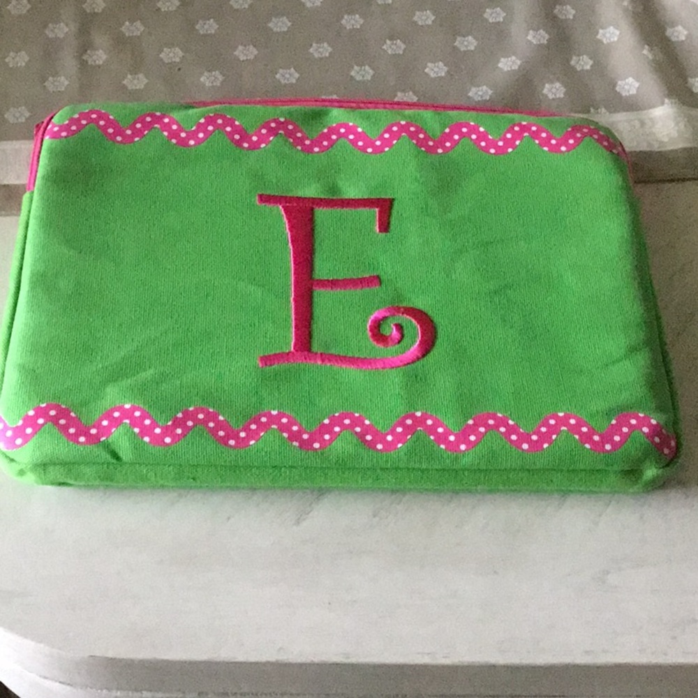 Initial E Laptop Case